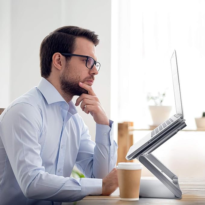 SOUNDANCE Laptop Cooling Pad – Silver, Adjustable Aluminum Stand with 140mm Fan, 4 USB 3.0 Hubs & Ergonomic Design for 10-17" Laptops